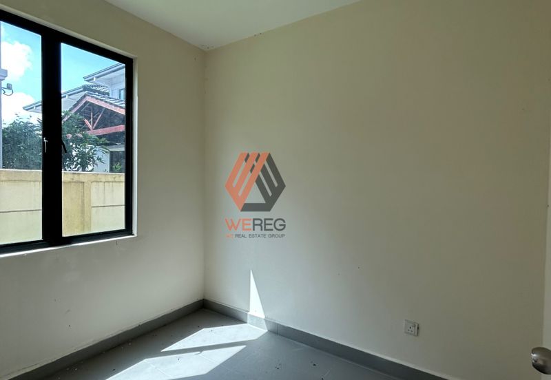 Amverton Park, Bukit Rimau 2 Storey Bungalow House fort Sale