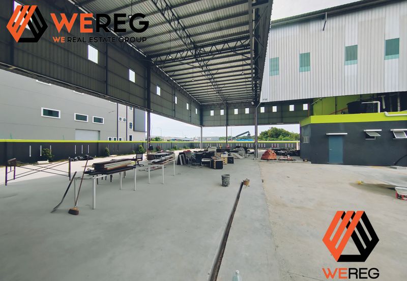 West Port, Pulau Indah