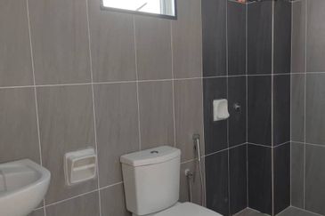 Taman Eco Mutiara Double Storey Terrace House for Rent