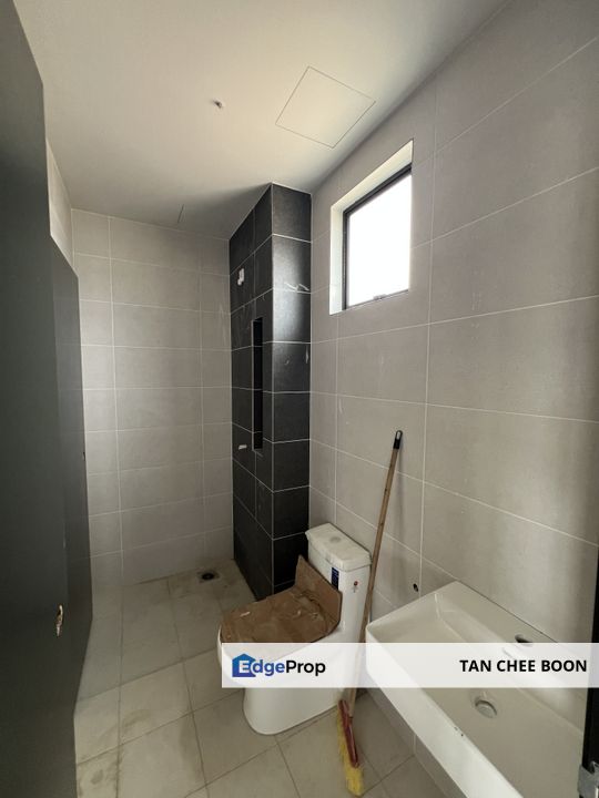 New Double Storey Terrace House at Teluk Pulai, Tepi Sungai, Selangor, Klang