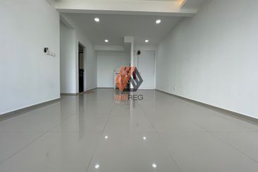 Gravit8 @ Klang South