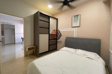 Gravit8 @ Klang South