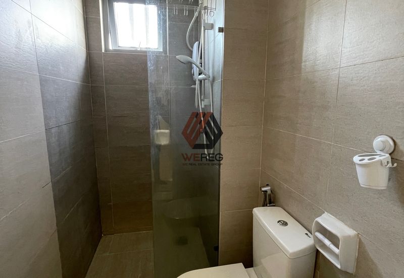 Gravit8 @ Klang South