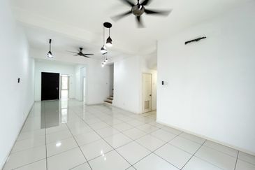 Arahsia Residences, Tropicana Aman