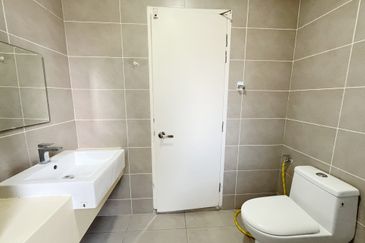 Arahsia Residences, Tropicana Aman