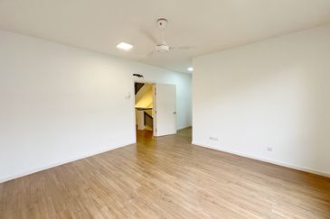 Arahsia Residences, Tropicana Aman