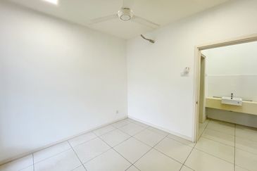 Arahsia Residences, Tropicana Aman