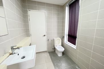 Arahsia Residences, Tropicana Aman