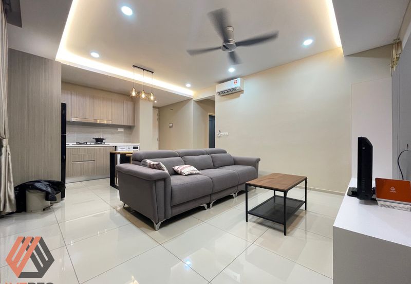 Gravit8 @ Klang South