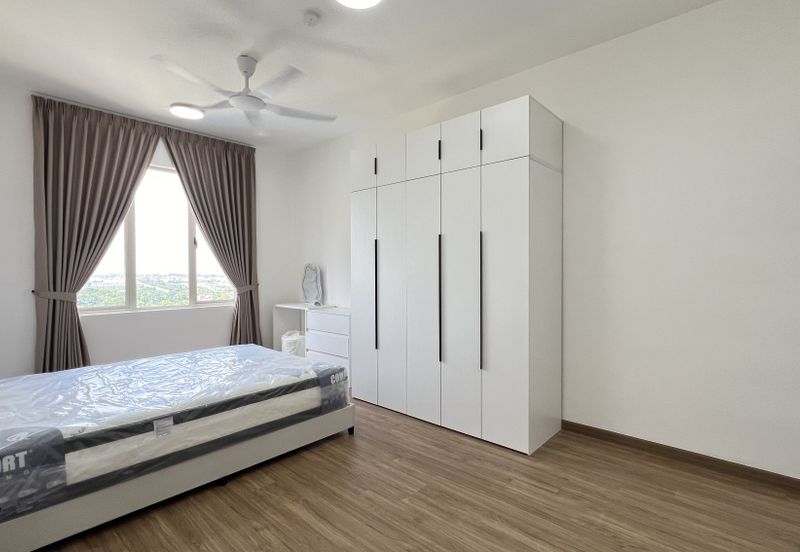 The Tresor @ Gravit 8 *