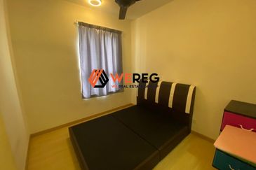 Gravit8 @ Klang South