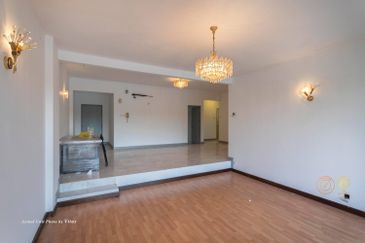 Spring & Summer Villa