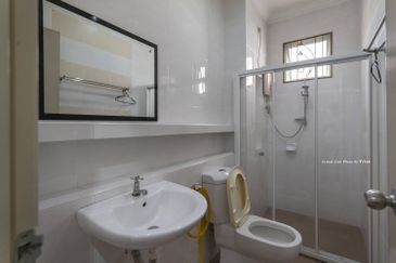 Damai 16, Setia Alam