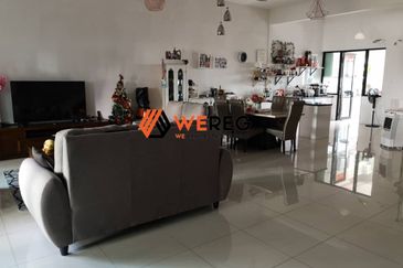 Duta Villa, Setia Alam