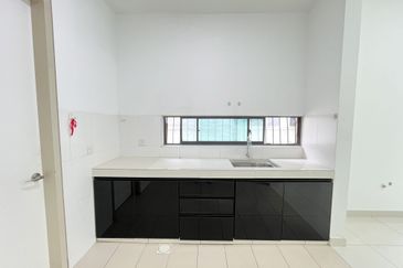 Periwinkle @ Bandar Rimbayu