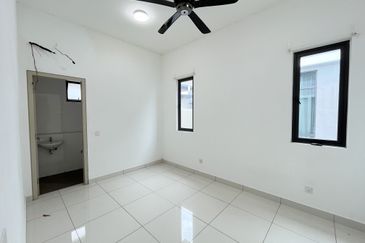 Periwinkle @ Bandar Rimbayu