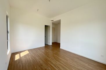 Freesia Residences @ Tropicana Aman