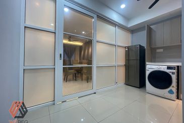 Gravit8 @ Klang South