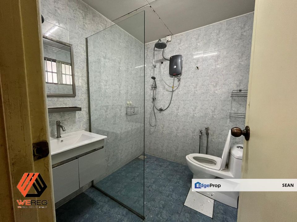 Shah Alam Sek13 2 Storey , Selangor, Shah Alam