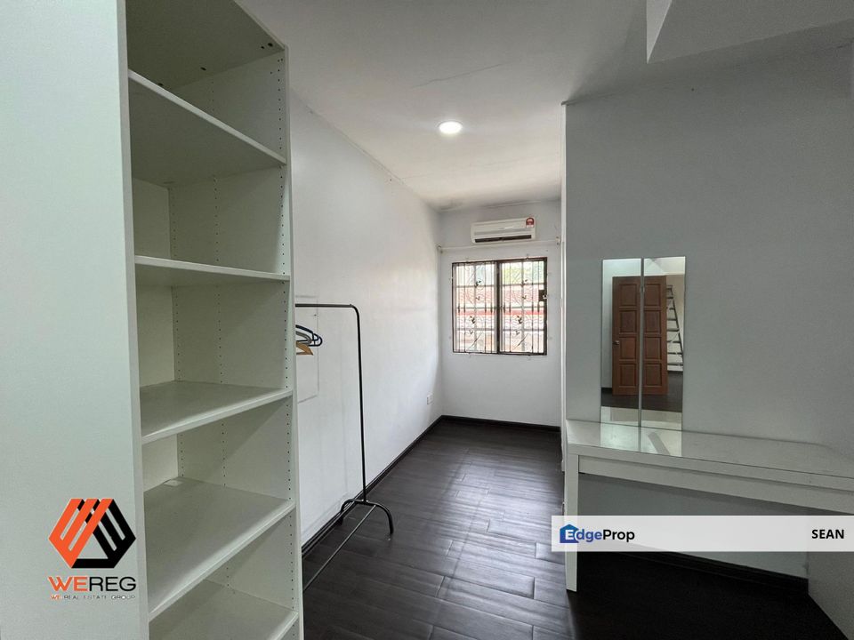 Shah Alam Sek13 2 Storey , Selangor, Shah Alam