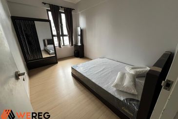 Gravit8 @ Klang South