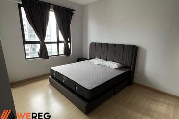 Gravit8 @ Klang South