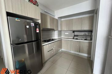 Gravit8 @ Klang South