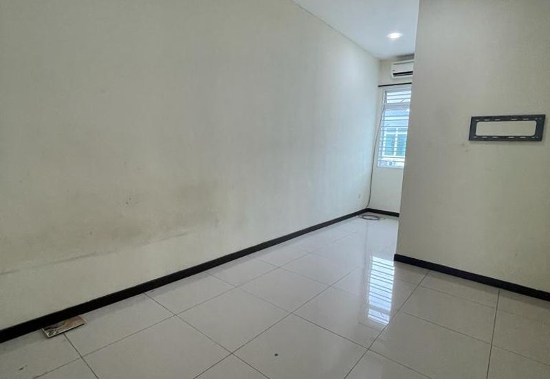 TAMAN DESA LANG INDAH