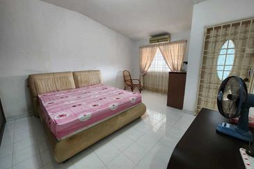 Panorama Lapangan Perdana