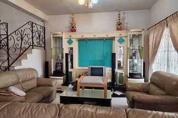 Panorama Lapangan Perdana