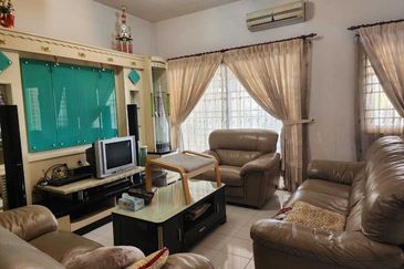 Panorama Lapangan Perdana