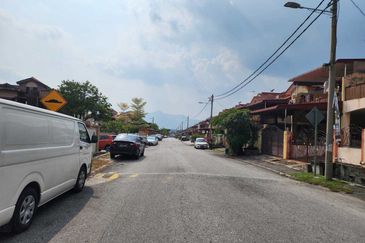 Panorama Lapangan Perdana