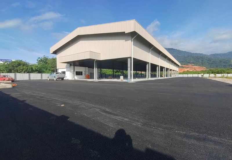 KANTHAN-2 Aces NEW FACTORY + LAND - Factory Basic Info: Size: 80ft x 240ft *Floor thickness 150mm *Height: 30ft *Electric Supply: 150 Amp-FOR SALE