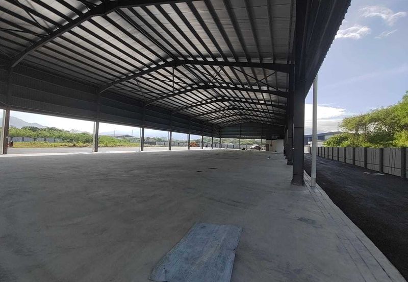 KANTHAN-2 Aces NEW FACTORY + LAND - Factory Basic Info: Size: 80ft x 240ft *Floor thickness 150mm *Height: 30ft *Electric Supply: 150 Amp-FOR SALE