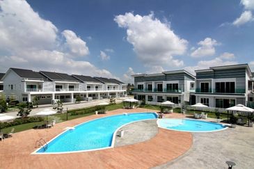 Springfields Residences (Taman Pinji Tropika)