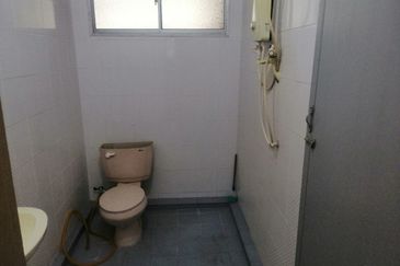 LE COURTS DESA TAMBUN