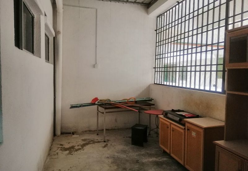 LE COURTS DESA TAMBUN