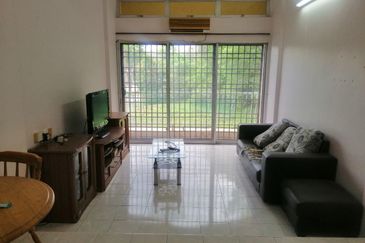 LE COURTS DESA TAMBUN