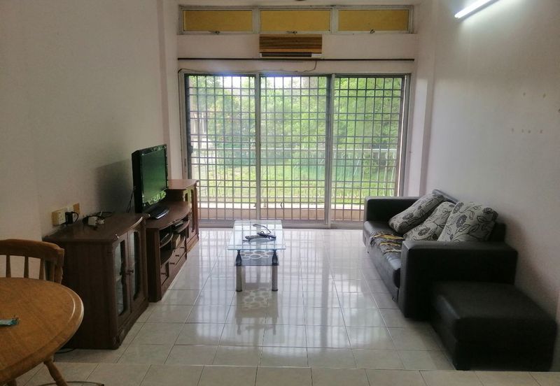 LE COURTS DESA TAMBUN