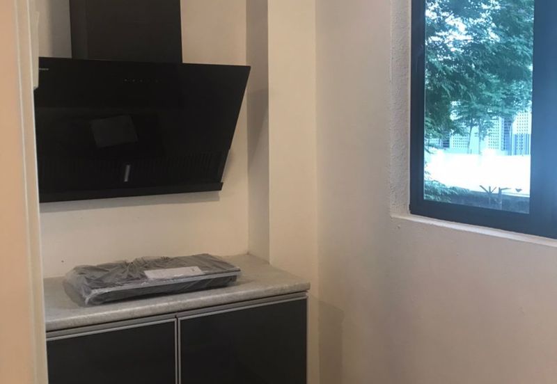 Upper East @ Tiger Lane