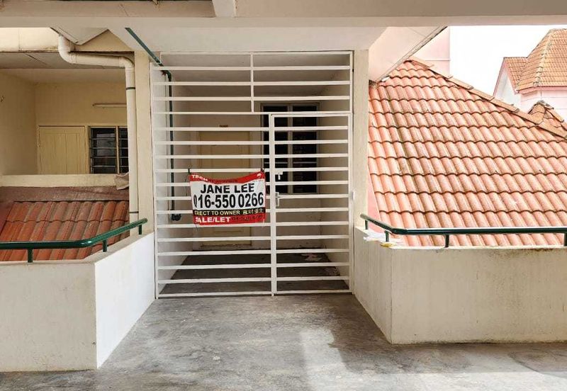 Alpine Village Apartment