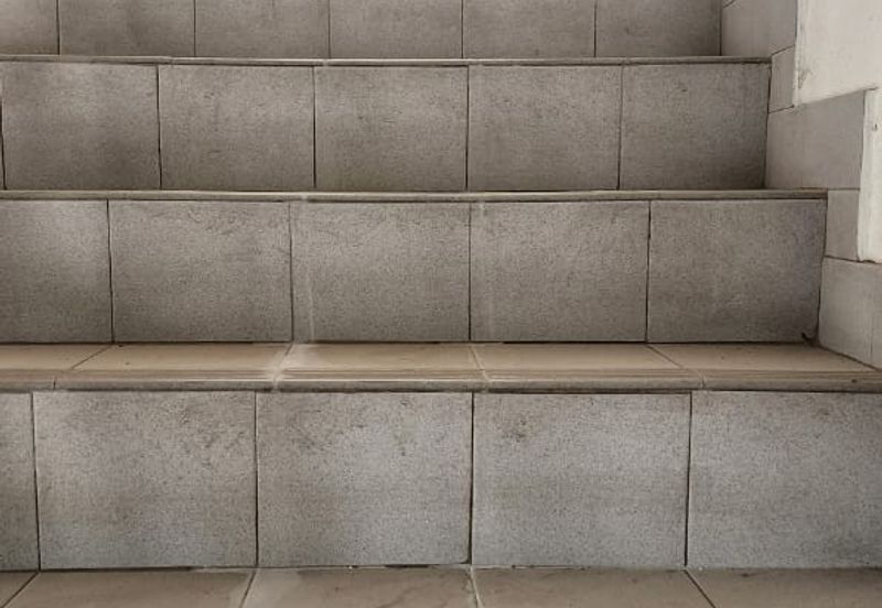 MENGLEMBU-CHANDRAN RAYA-2 STOREY FACTORY-35 X 110 -FOR SALE