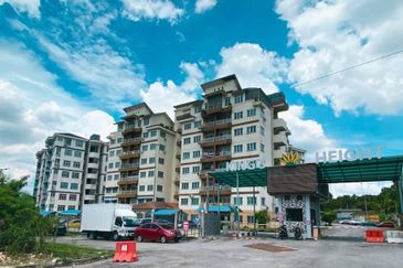 King's Height Apartment