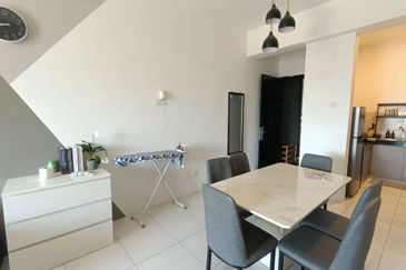 KONDOMINIUM KEPAYANG OASIS