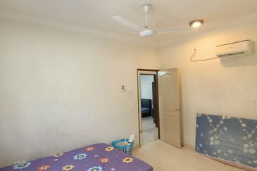 Rayaria condominium For Rent