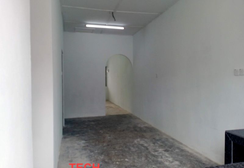 TAMAN PELANGI, PUSING