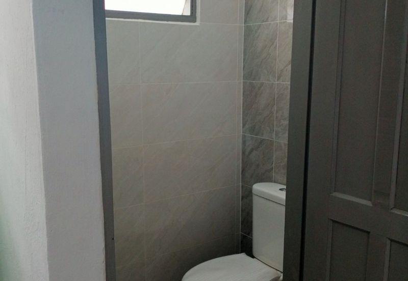 TAMAN PELANGI, PUSING