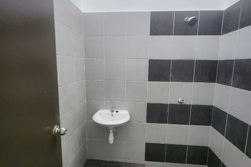 BANDAR BARU SRI KLEBANG