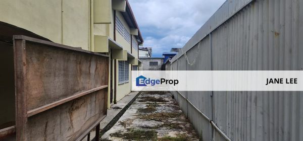 MENGLEMBU-CHANDRAN RAYA -1.5 STOREY FACTORY- TO LET -RM2K, Perak, Menglembu