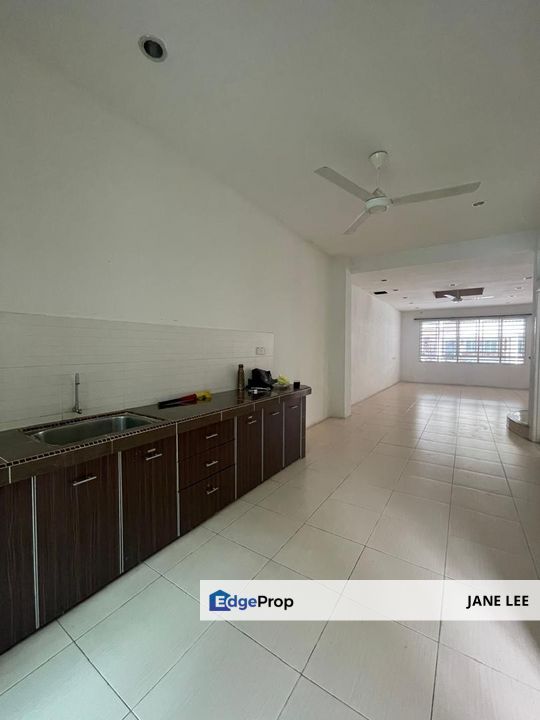 2.5 STOREY - IPOH GARDEN EAST - GOOD CONDITION - FOR SALE, Perak, Kinta